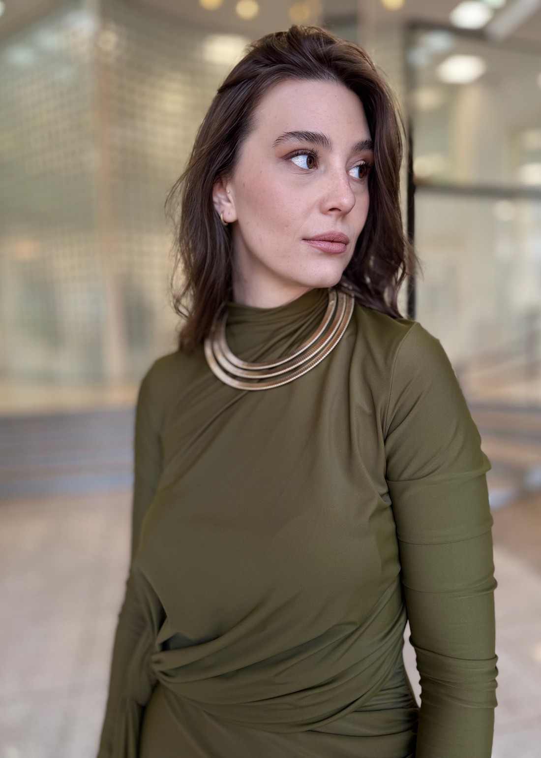 VESTIDO LONGO COM TORCAO DE JERSEY VERDE LANÇA PERFUME VESTIDO LONGO COM TORCAO DE JERSEY VERDE LANÇA PERFUME