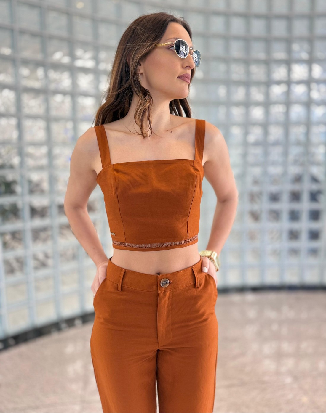 CALCA LINHO MARROM ZEUS FORUM CALCA LINHO MARROM ZEUS FORUM