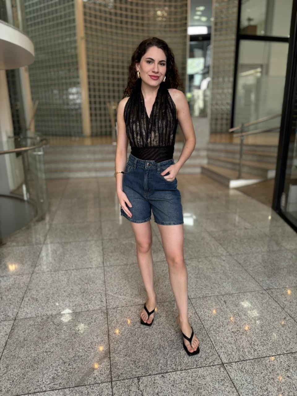 BODY CAVADO COM TRANSPARENCIA - CO-PRETO/DOURADO / P [MOR] 10000107814