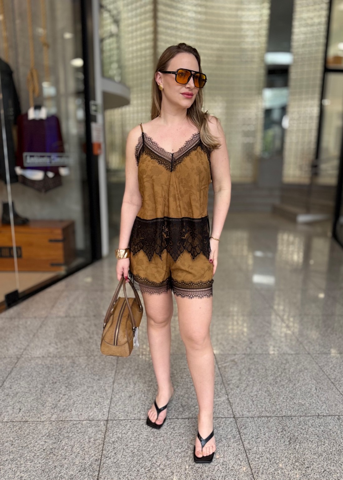 SHORT JACQUARD MARROM CUMARU COLCCI SHORT JACQUARD MARROM CUMARU COLCCI