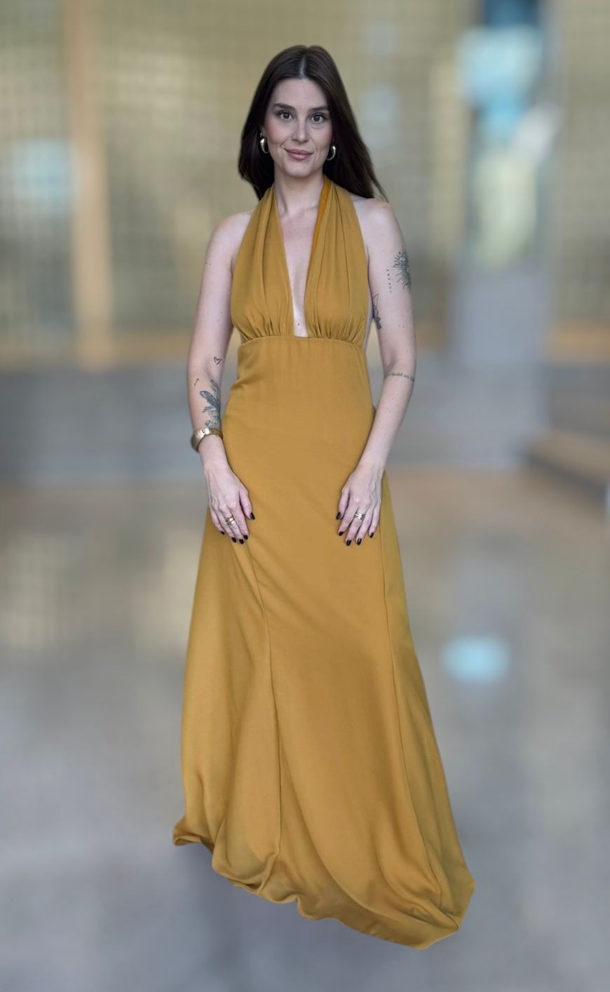 VESTIDO LONGO AMARELO SWIFT FORUM VESTIDO LONGO AMARELO SWIFT FORUM