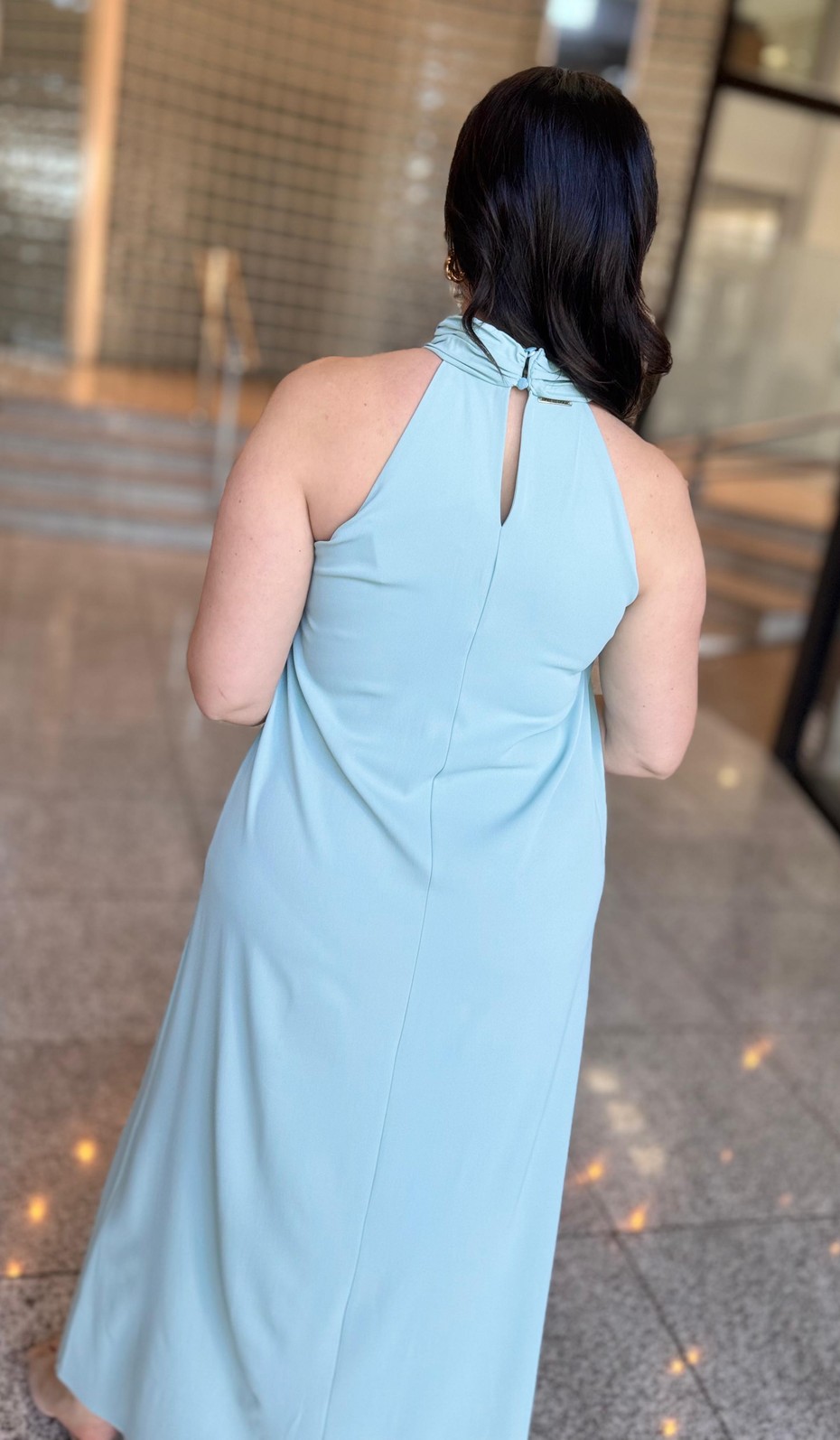 VESTIDO SOLTO GOLA ALTA SEM MANGA LONGO AZUL MORENA ROSA VESTIDO SOLTO GOLA ALTA SEM MANGA LONGO AZUL MORENA ROSA