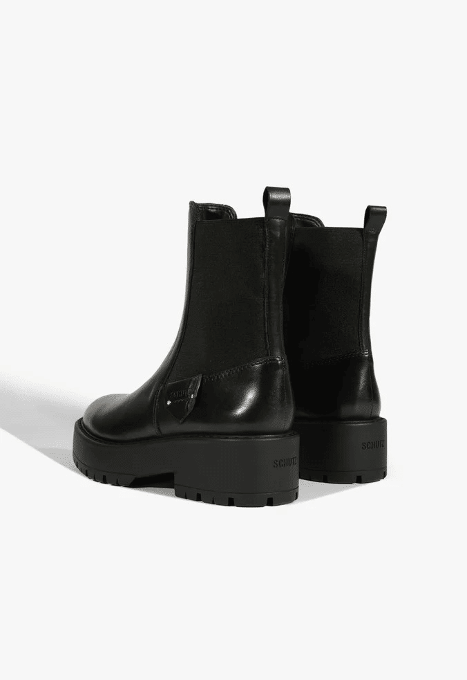 BOTA TRATORADA SABRINE CANO CURTO PRETA SCHUTZ BOTA TRATORADA SABRINE CANO CURTO PRETA SCHUTZ