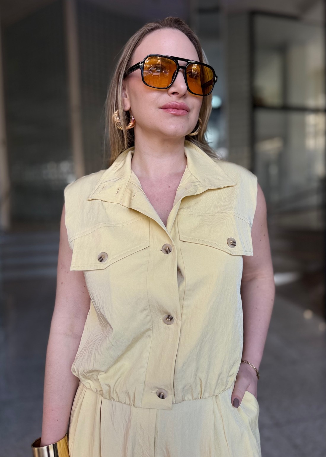 COLETE VISCOPOLIAMIDA LAPELA AMARELO CLARO COLETE VISCOPOLIAMIDA LAPELA AMARELO CLARO