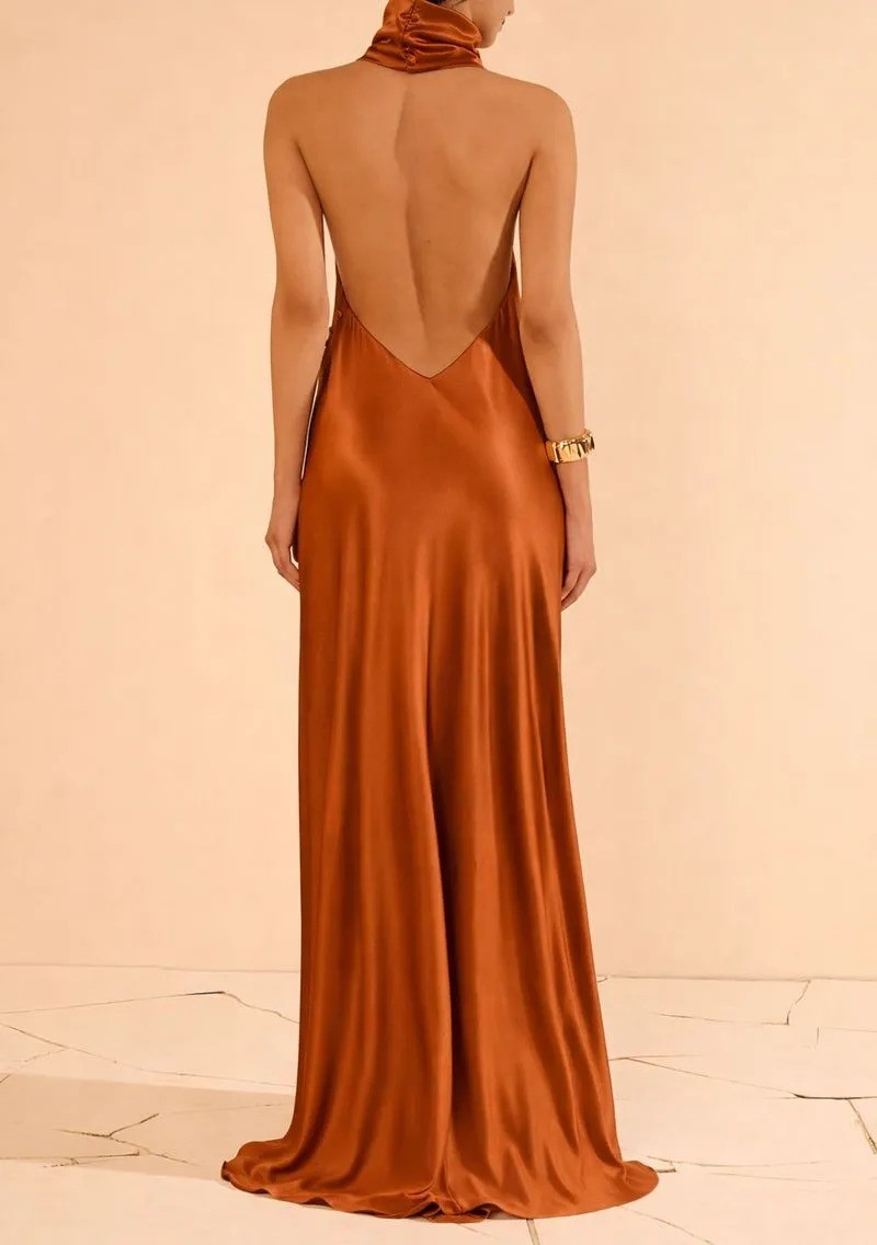 VESTIDO AJUSTADO GOLA ALTA SEM MANGA LONGO MARROM MORENA ROSA VESTIDO AJUSTADO GOLA ALTA SEM MANGA LONGO MARROM MORENA ROSA