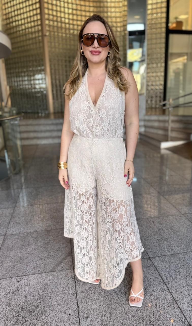 BLUSA DECOTE V CAVA FRANCESA DETALHE RENDA MORENA ROSA