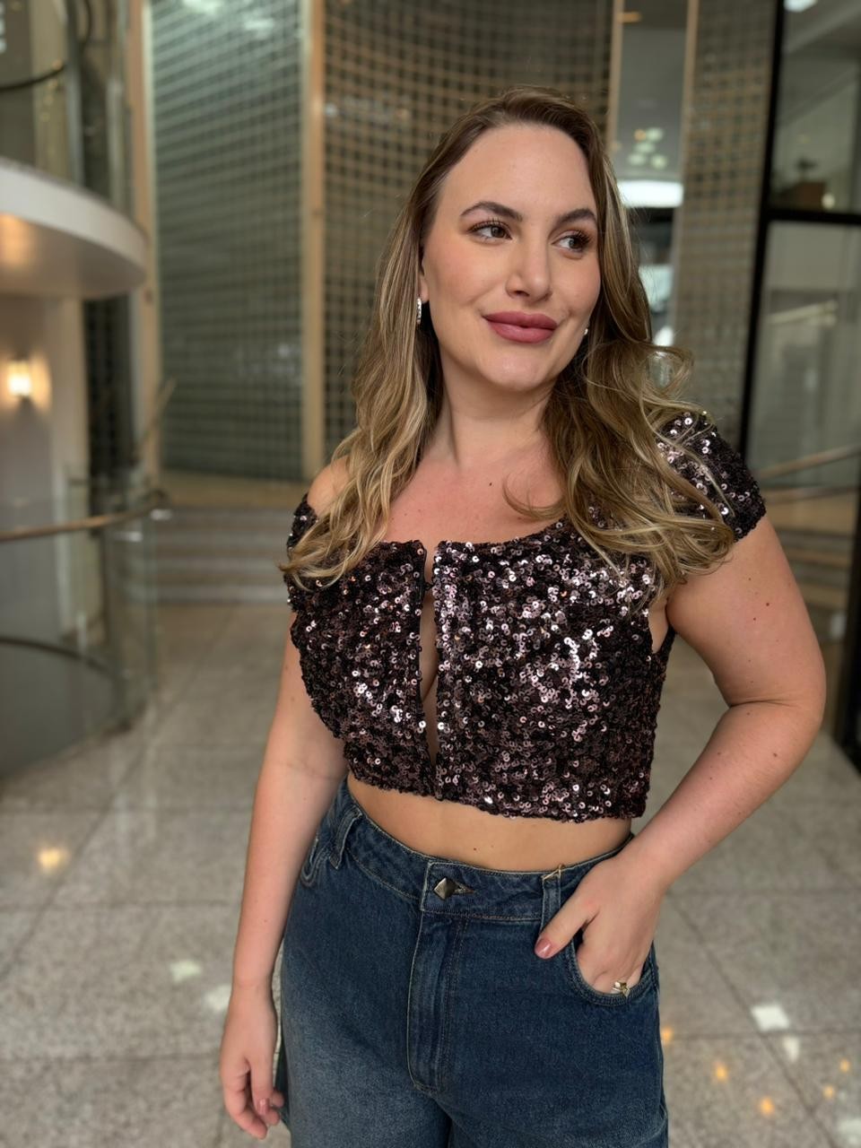 TOP DORIS 06 2302 001 MARROM ESCURO 08.11.1239