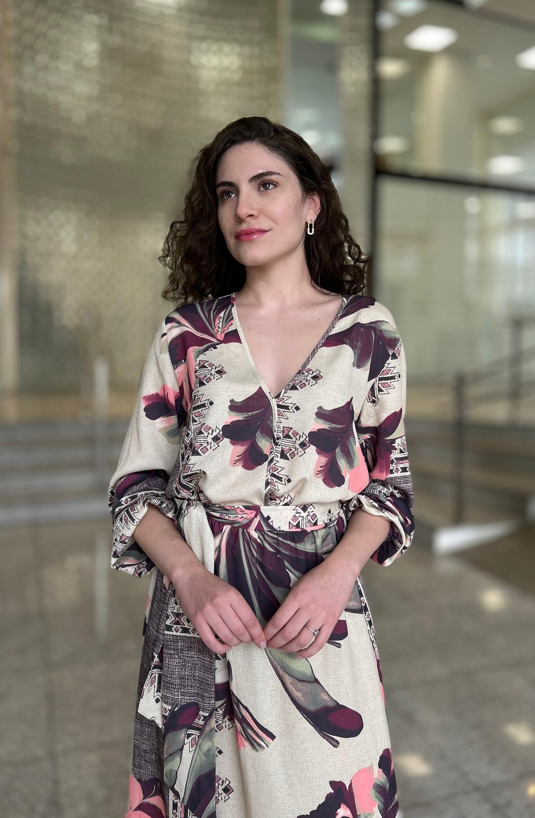 VESTIDO DECOTE TRANSPASSADO AMARRACAO MORENA ROSA