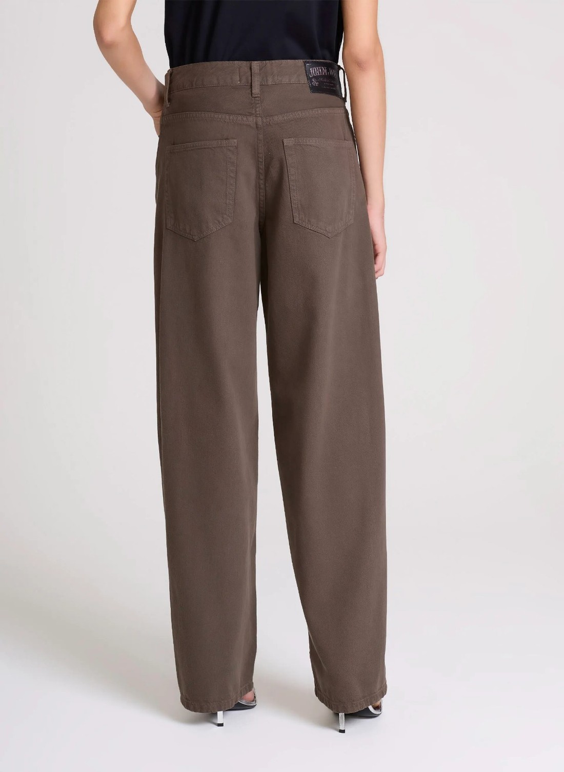 CALCA BALLOON BROWN JOHN JOHN CALCA BALLOON BROWN JOHN JOHN