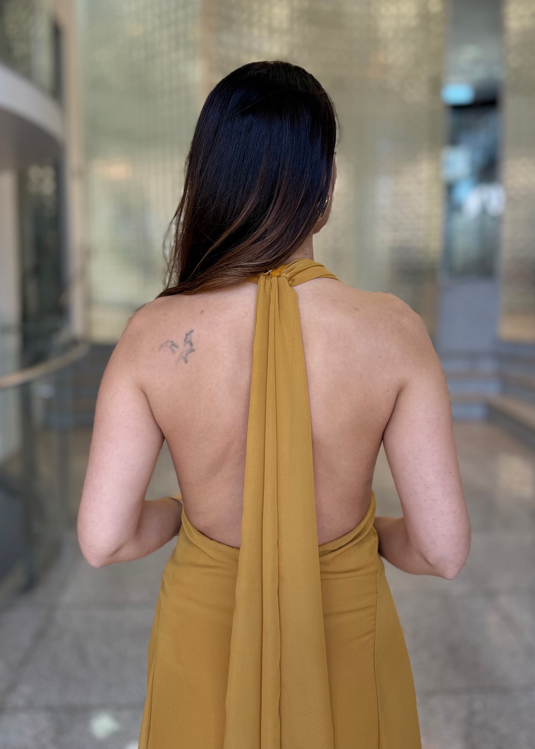 VESTIDO LONGO AMARELO SWIFT FORUM VESTIDO LONGO AMARELO SWIFT FORUM