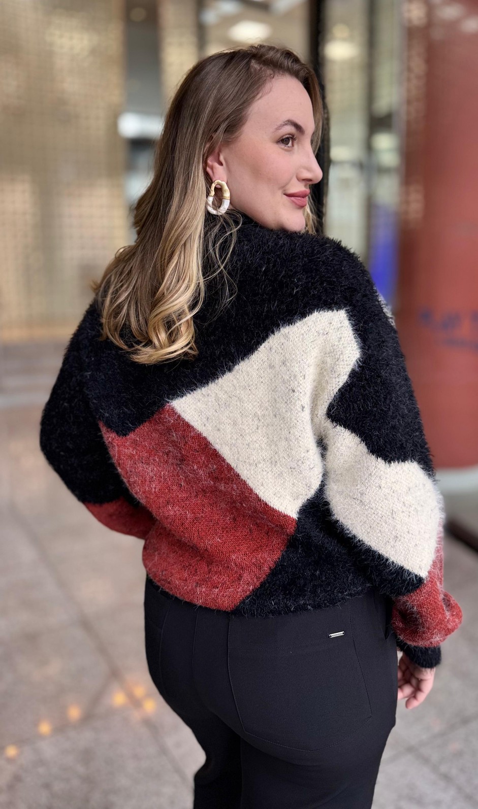 BLUSA TRICOT  MARROM PINHAO/PRETO MORENA ROSA