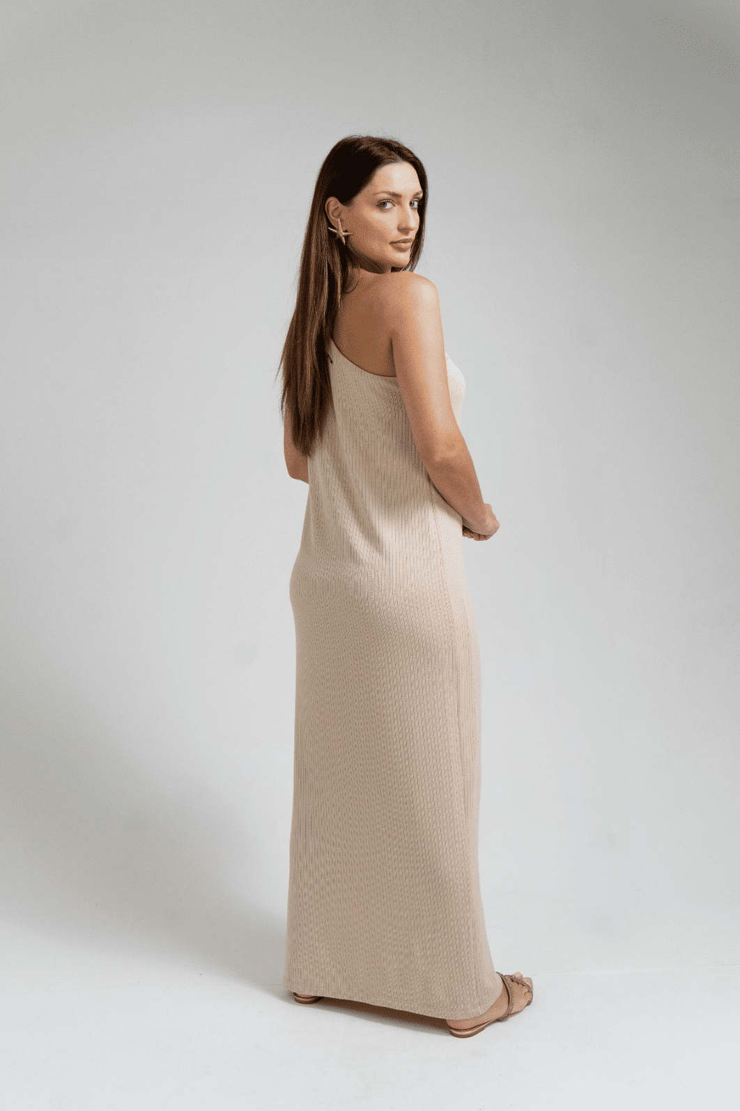 VESTIDO CANELADO BEGE PILAR FORUM VESTIDO CANELADO BEGE PILAR FORUM