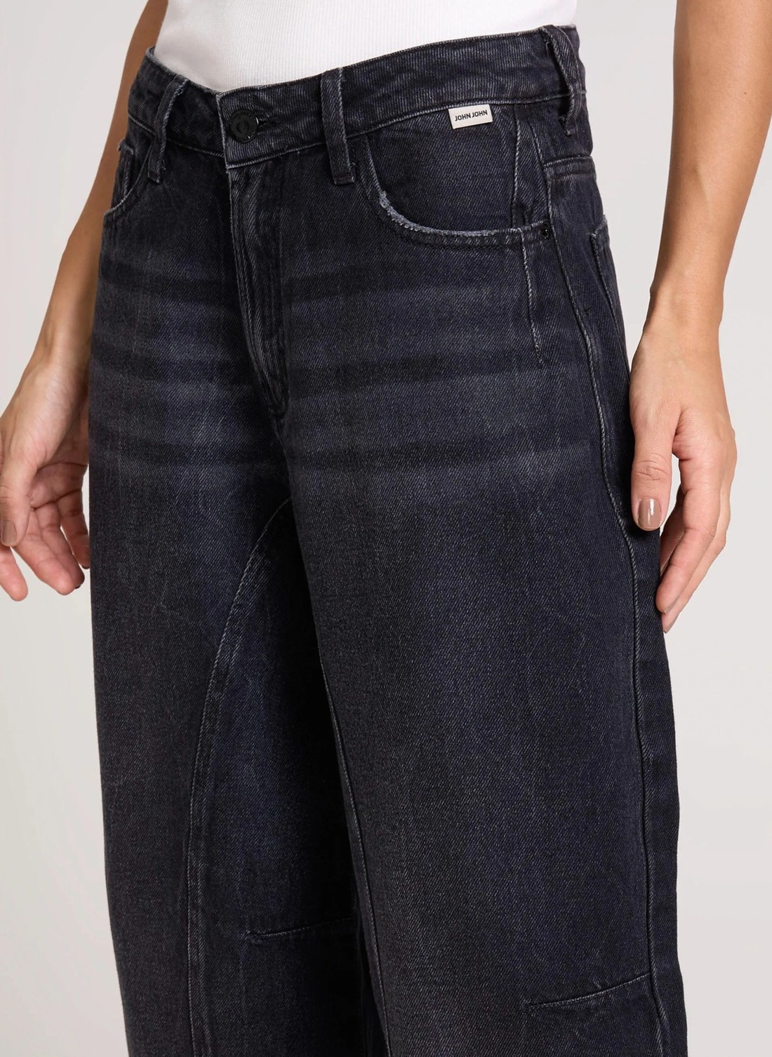 CALCA BALLOON BLACK JOHN JOHN JOHN CALCA BALLOON BLACK JOHN JOHN JOHN