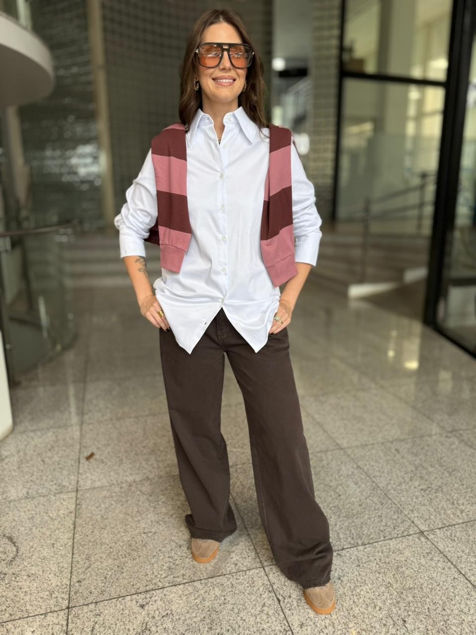 CALCA COLOR BAGGY BOLSO FACA MARROM CALVIN KLEIN