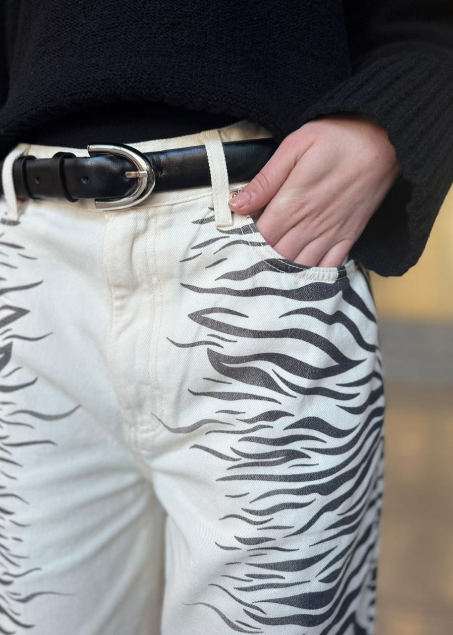 CALCA JEANS EMMA ESTAMPA ZEBRA NV CALCA JEANS EMMA ESTAMPA ZEBRA NV