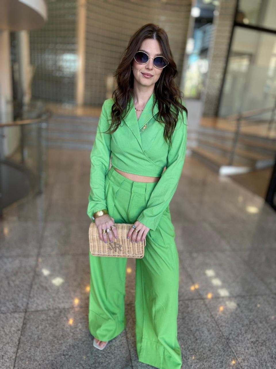 CALCA PANTALONA COS INTERMEDIARIO COM PREGAS MORENA ROSA