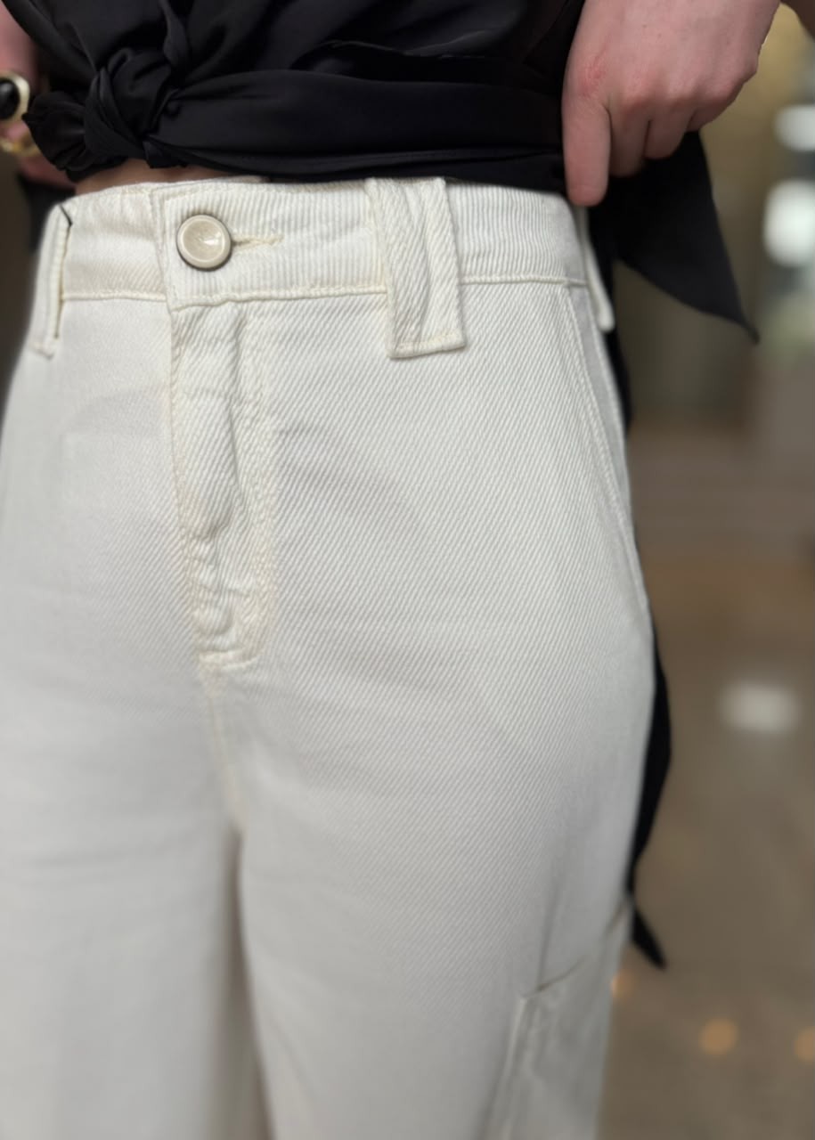 CALCA SARJA RELAXED CARGO HIGH OFF WHITE LANÇA PERFUME CALCA SARJA RELAXED CARGO HIGH OFF WHITE LANÇA PERFUME