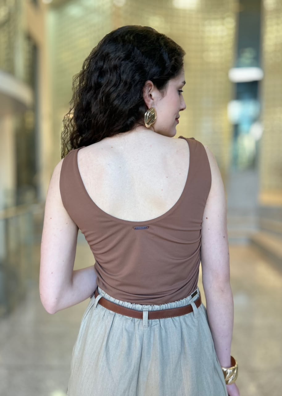 BLUSA AJUSTADA MARROM ANIS FORUM