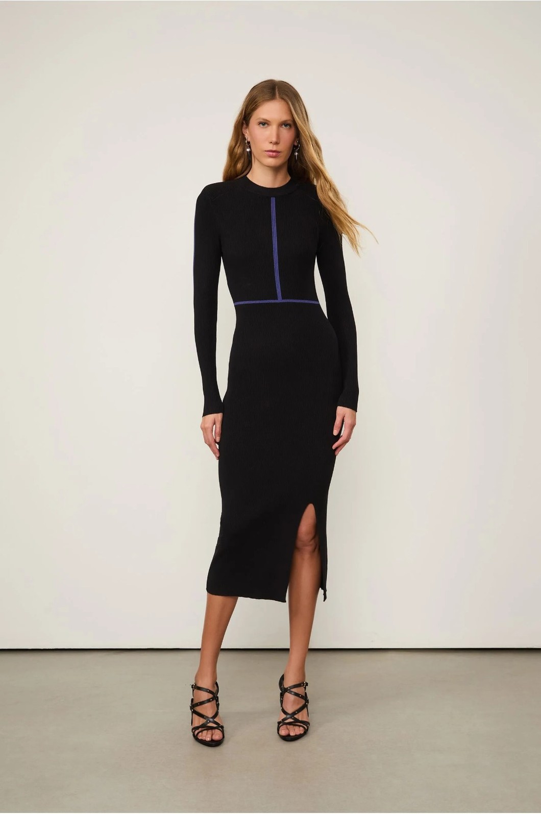 VESTIDO DE TRICOT MIDI LISTRA AZUL ANIMALE