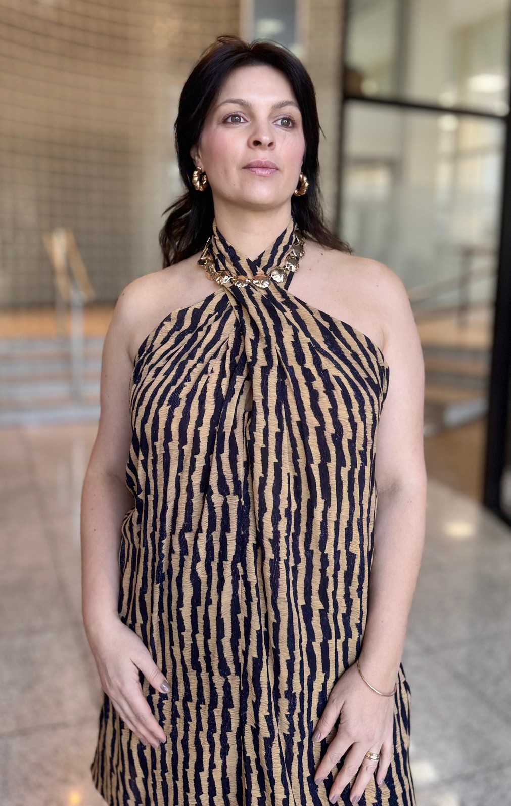 VESTIDO CURTO TRANSPASSE GOLA LISTRA ANIMALE VESTIDO CURTO TRANSPASSE GOLA LISTRA ANIMALE