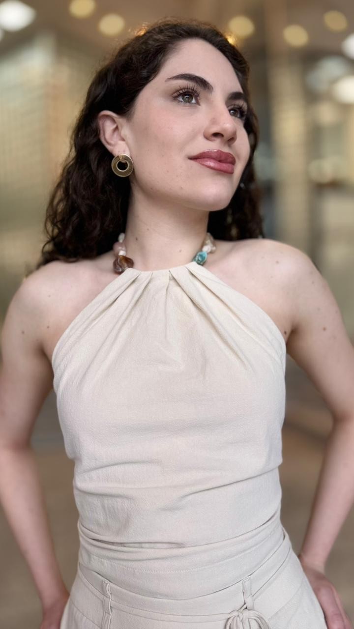 CROPPED FRENTE UNICA PEDRAS BEGE ESMERAL CROPPED FRENTE UNICA PEDRAS BEGE ESMERAL