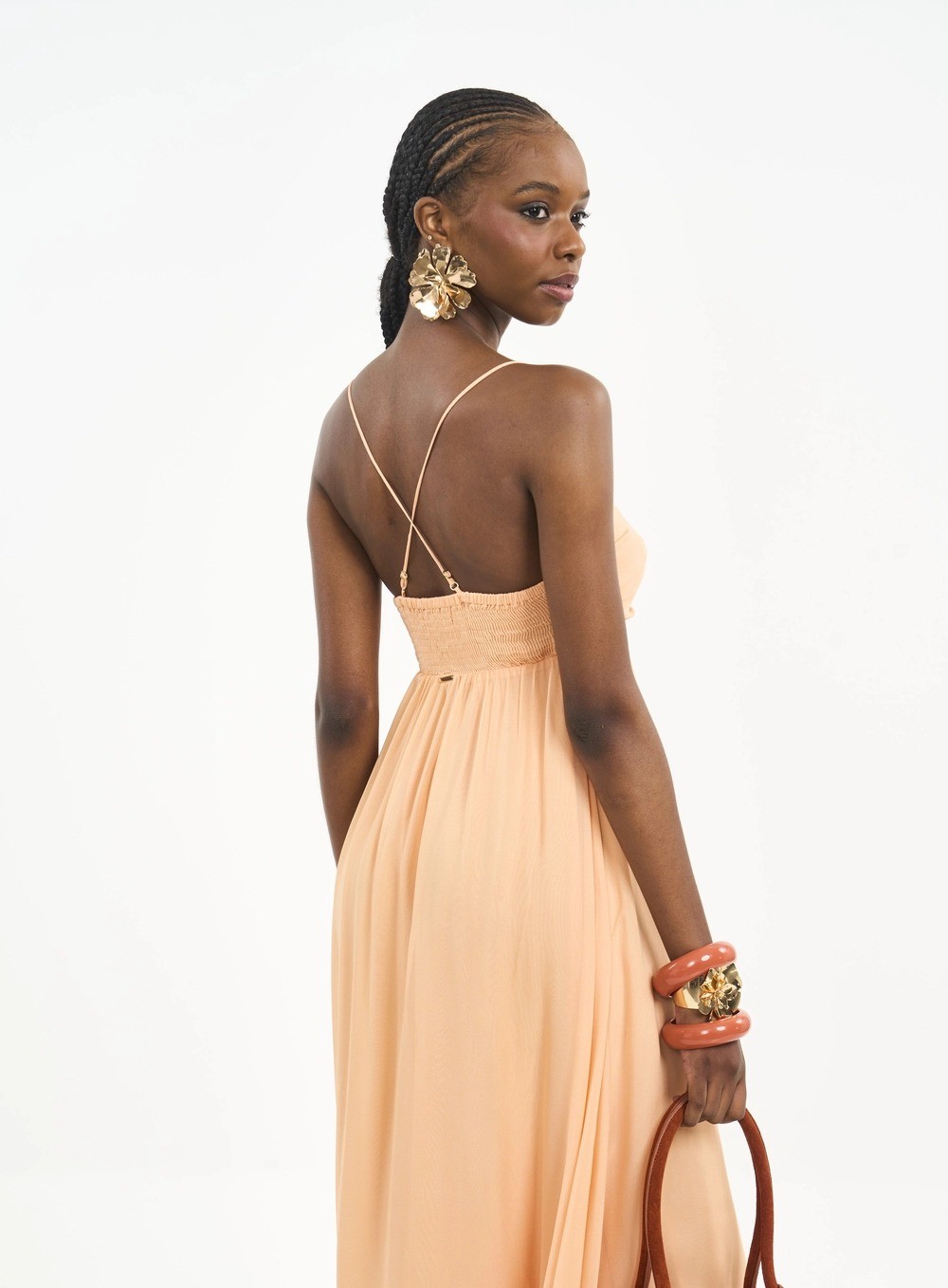 VESTIDO LONGO FLUIDO COM FRANZIDO LARANJA CORAL SANDS COLCCI VESTIDO LONGO FLUIDO COM FRANZIDO LARANJA CORAL SANDS COLCCI