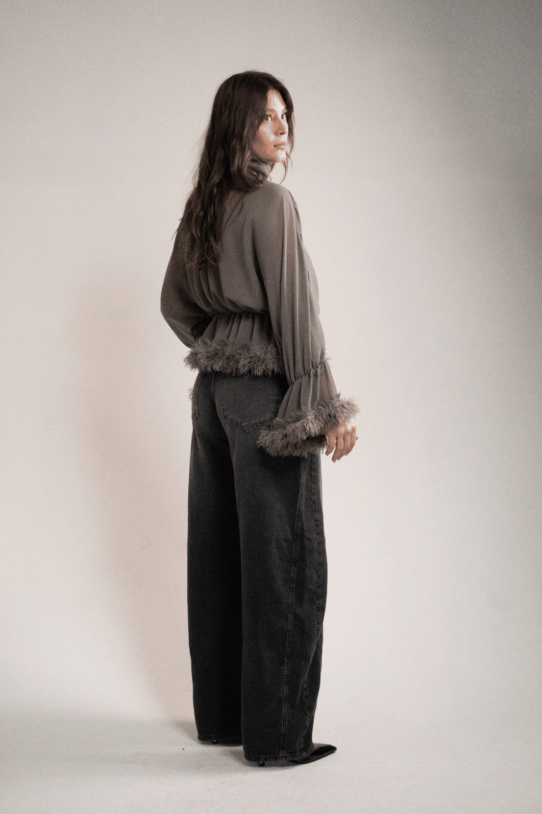 CALCA JEANS BARRIL PRETO COLCCI CALCA JEANS BARRIL PRETO COLCCI