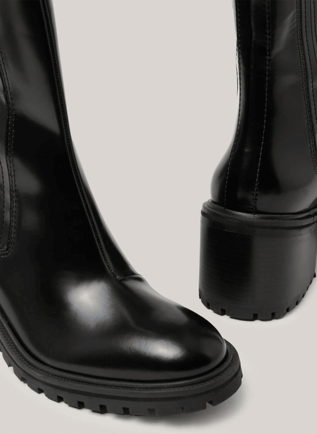 BOTA SAVANNAH PRETO JOHN JOHN BOTA SAVANNAH PRETO JOHN JOHN