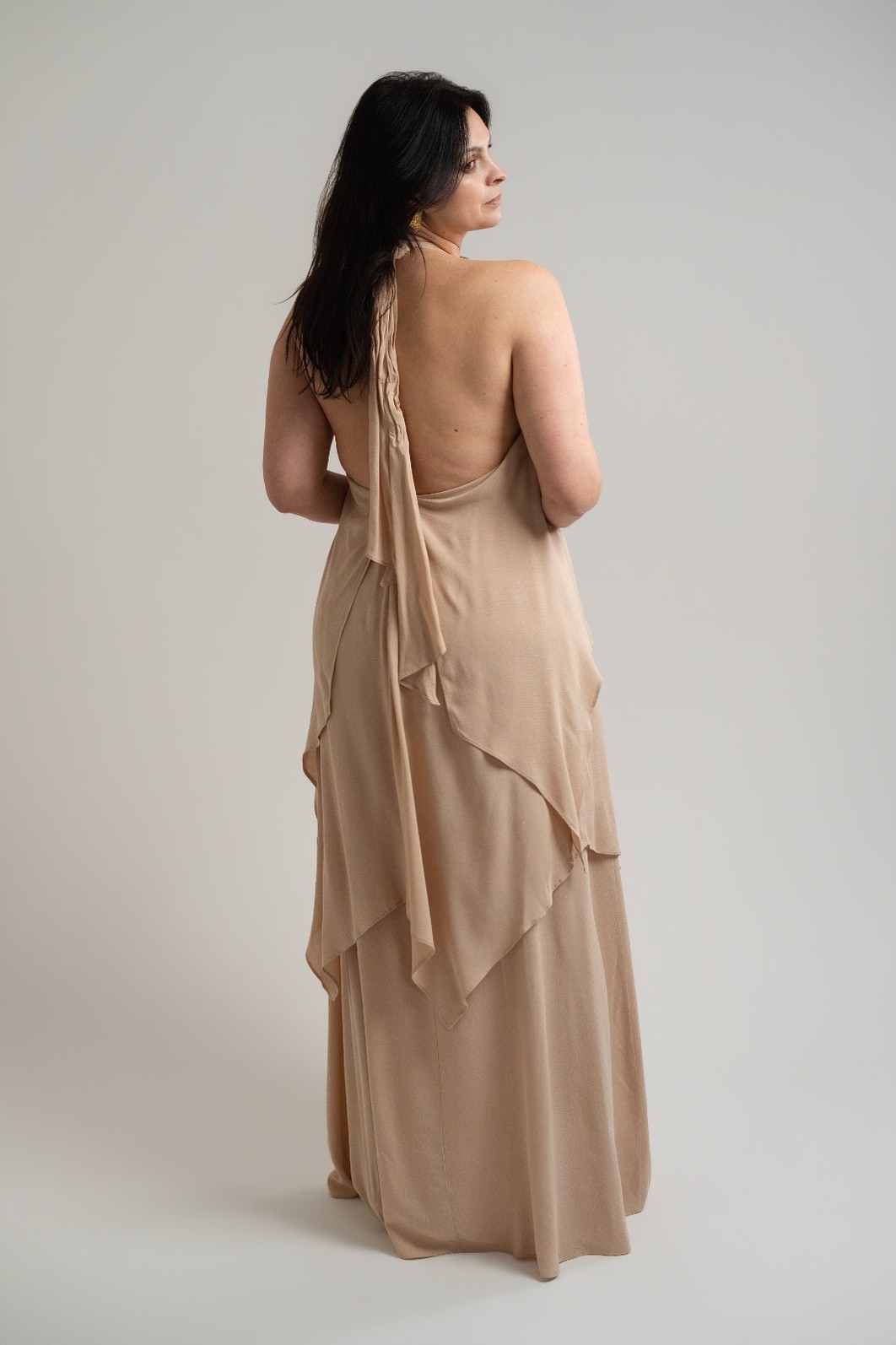 VESTIDO SOLTO GOLA ALTA LONGO MORENA ROSA VESTIDO SOLTO GOLA ALTA LONGO MORENA ROSA
