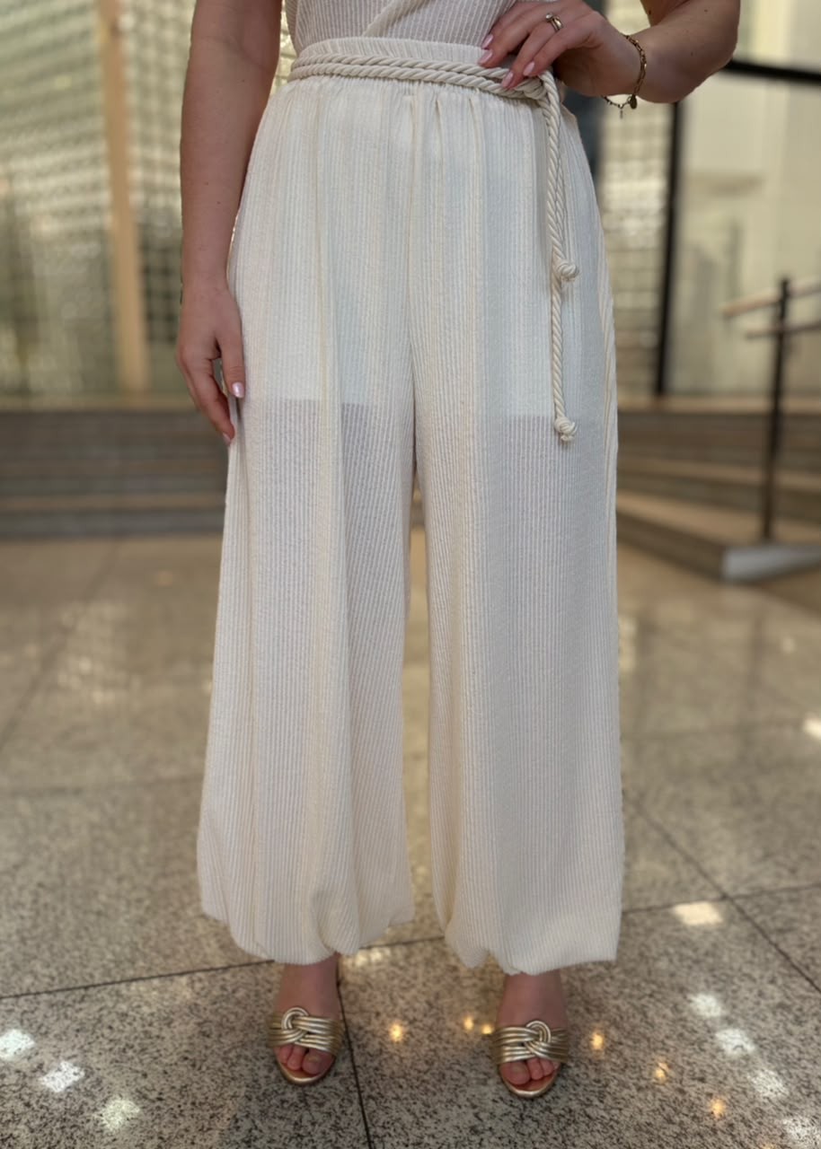 CALCA ALADIN CANELADA OFF WHITE COLCCI CALCA ALADIN CANELADA OFF WHITE COLCCI