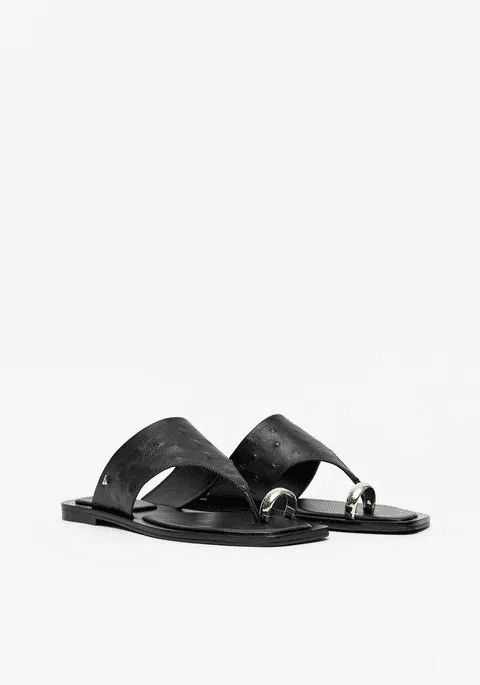 RASTEIRA COM DETALHE PRETA LANÇA PERFUME RASTEIRA COM DETALHE PRETA LANÇA PERFUME