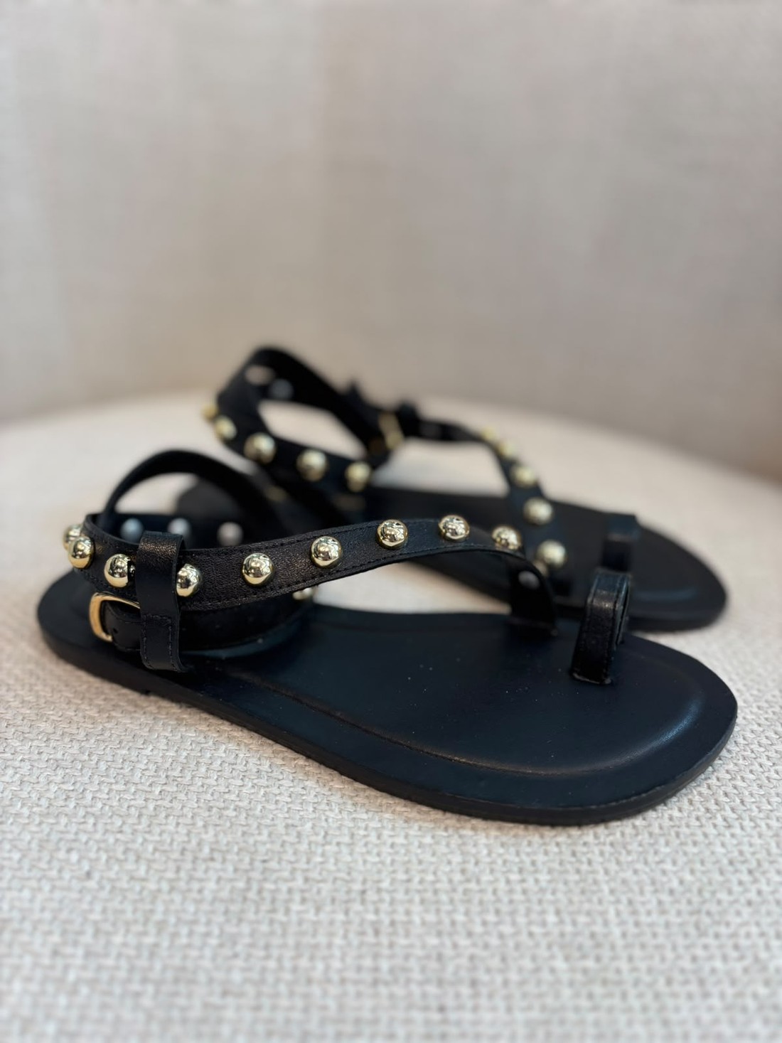 SANDALIA RASTEIRA DETALHE TACHAS PRETO MORENA ROSA SANDALIA RASTEIRA DETALHE TACHAS PRETO MORENA ROSA