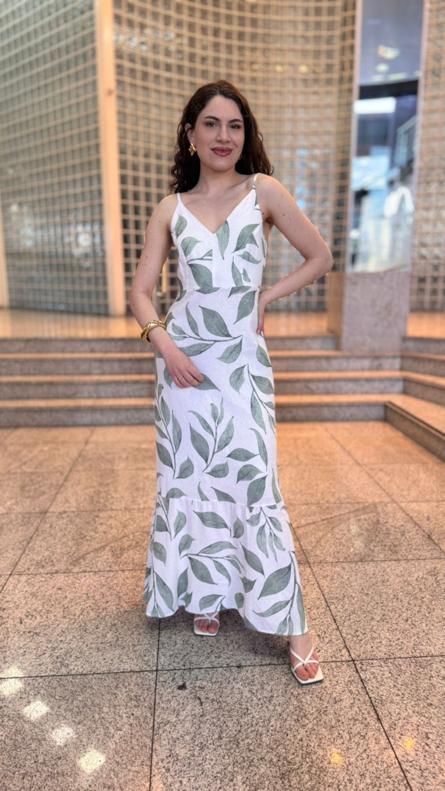 VESTIDO LONGO LINHO ESTAMPADO CALVIN KLEIN VESTIDO LONGO LINHO ESTAMPADO CALVIN KLEIN