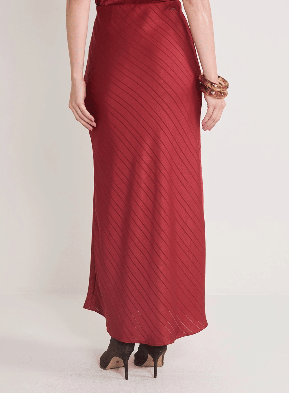 SAIA VERMELHO VIN ROUGE FORUM