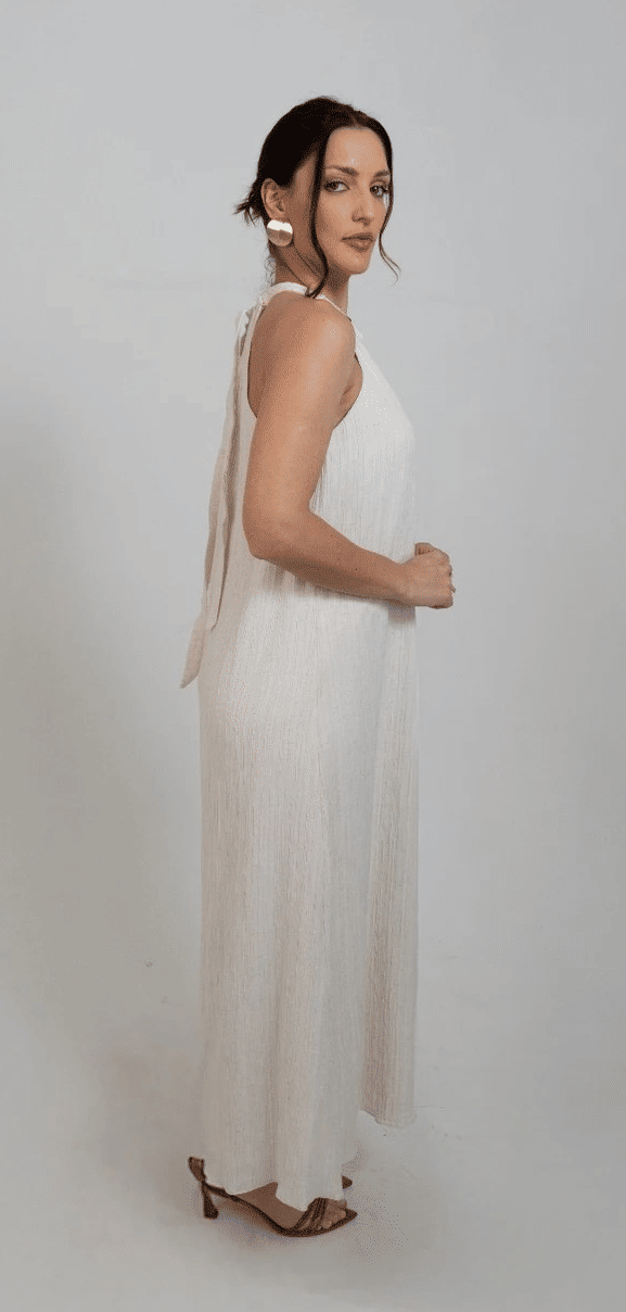 VESTIDO SOLTO DECOTE V COM ALCA MIDI BEGE MORENA ROSA VESTIDO SOLTO DECOTE V COM ALCA MIDI BEGE MORENA ROSA