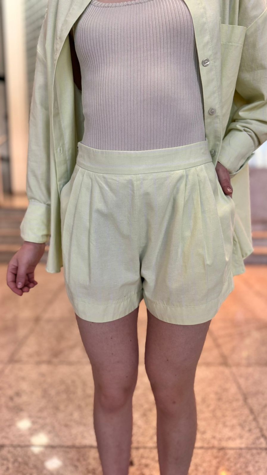 SHORT TRICOLINE LISTRAS FINAS LIMA MY PLACE