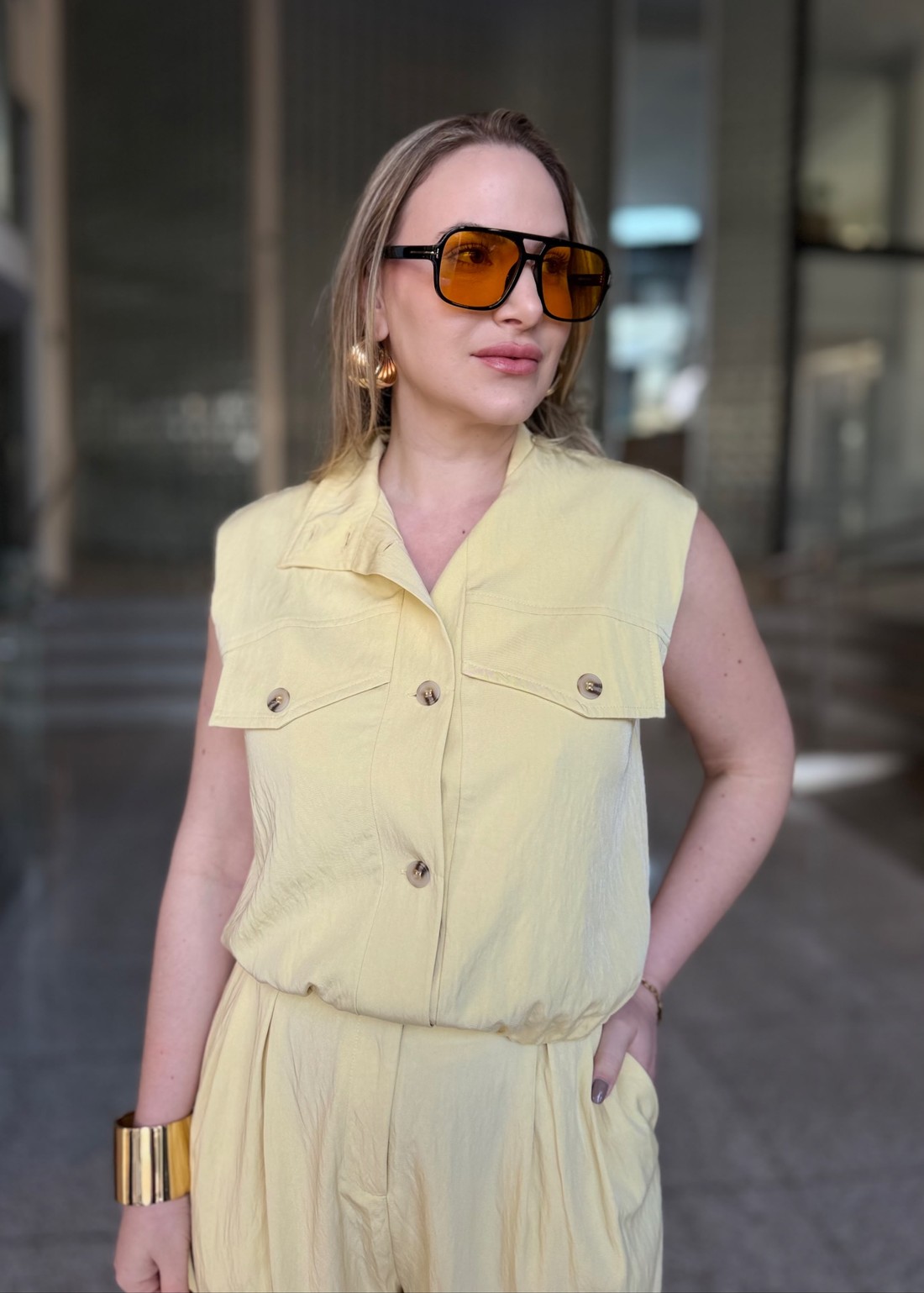 COLETE VISCOPOLIAMIDA LAPELA AMARELO CLARO COLETE VISCOPOLIAMIDA LAPELA AMARELO CLARO