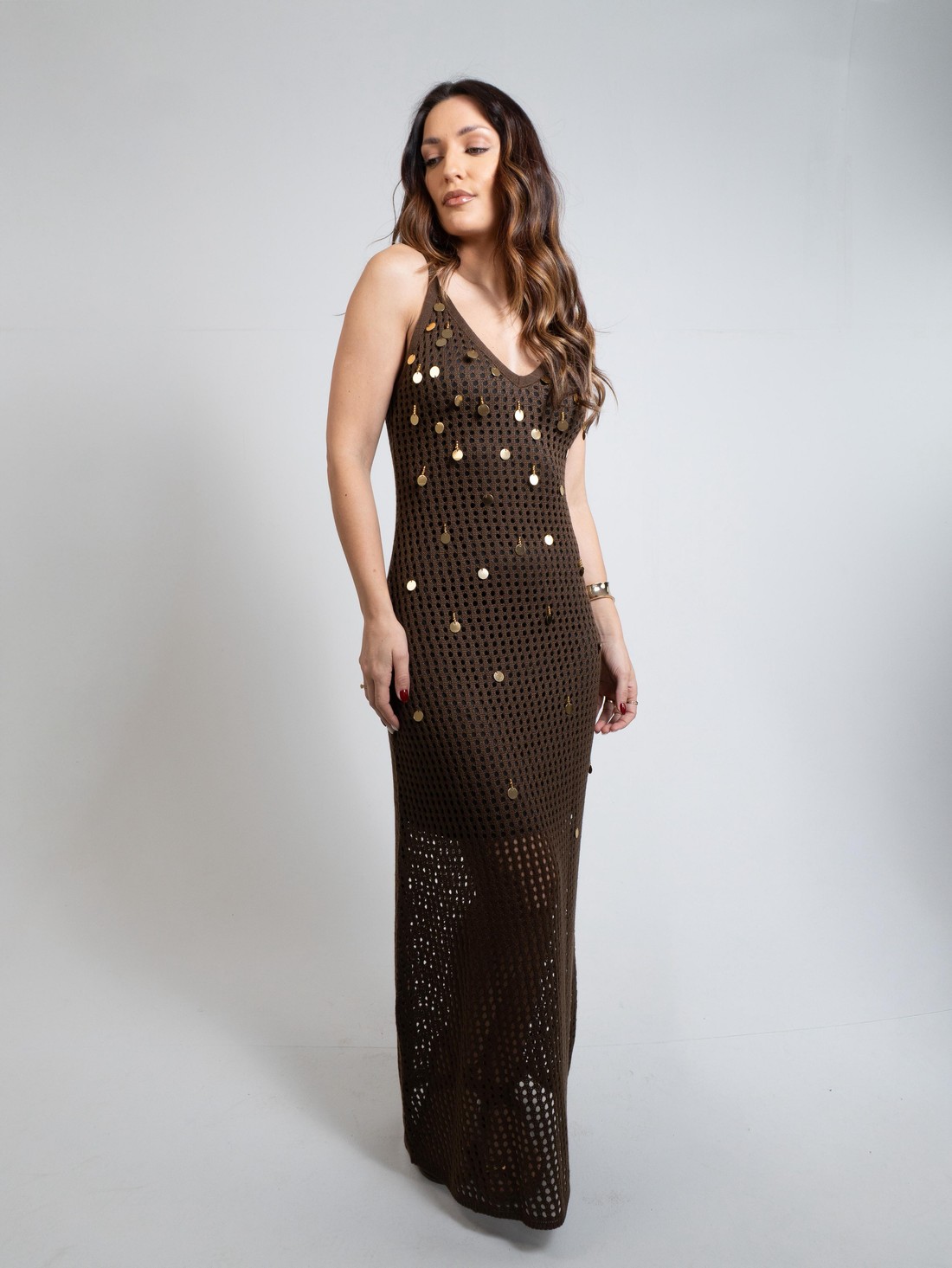 VESTIDO AJUSTADO DECOTE V LONGO MORENA ROSA VESTIDO AJUSTADO DECOTE V LONGO MORENA ROSA