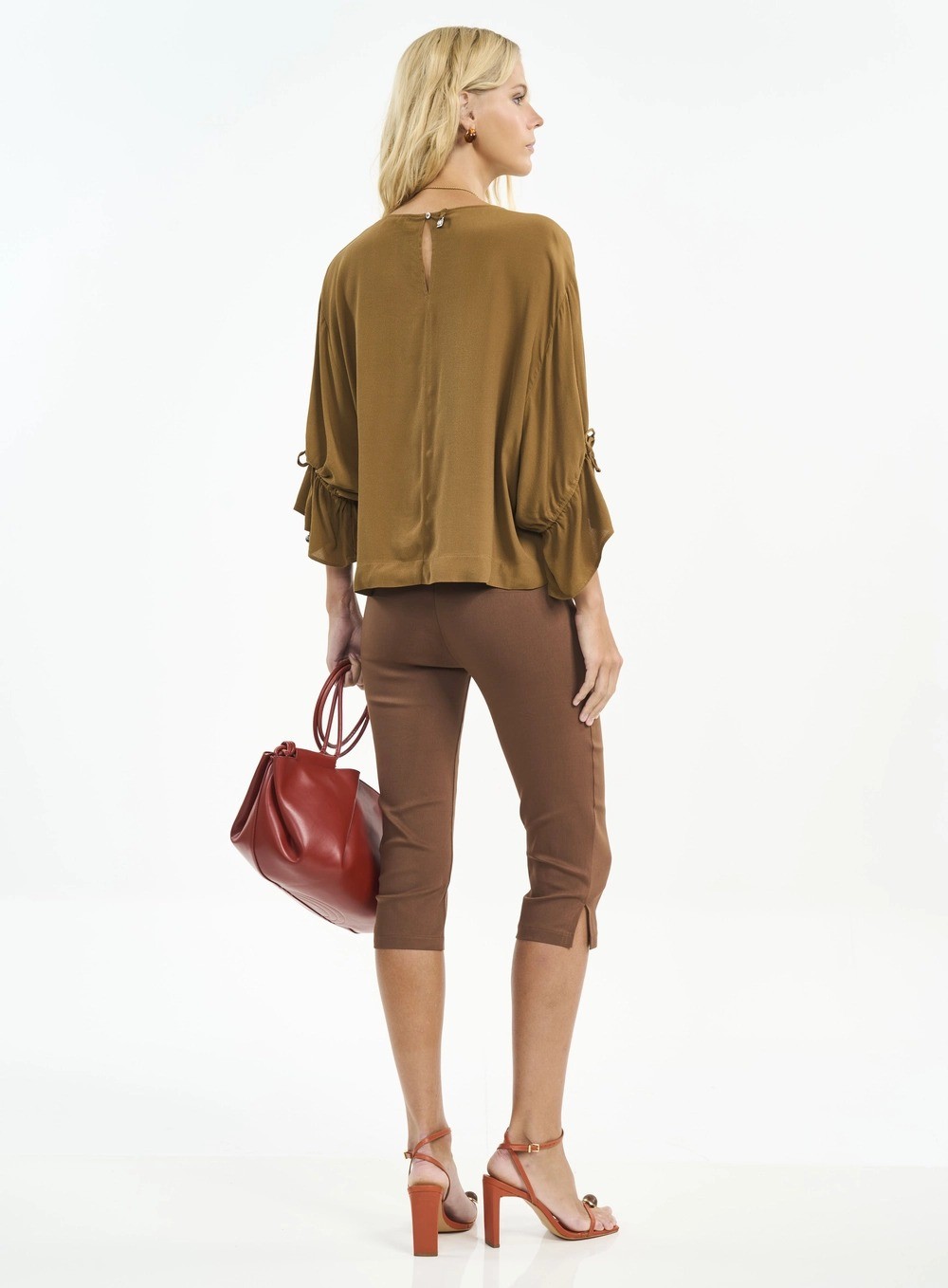 BLUSA MARROM CUMARU COLCCI BLUSA MARROM CUMARU COLCCI