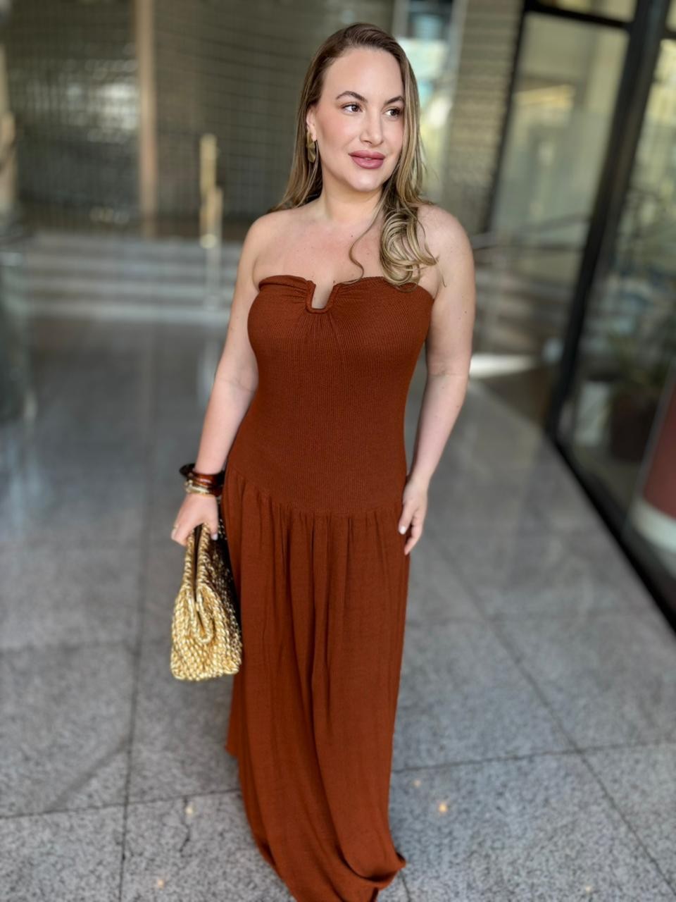 VESTIDO MARROM ZEUS FORUM VESTIDO MARROM ZEUS FORUM