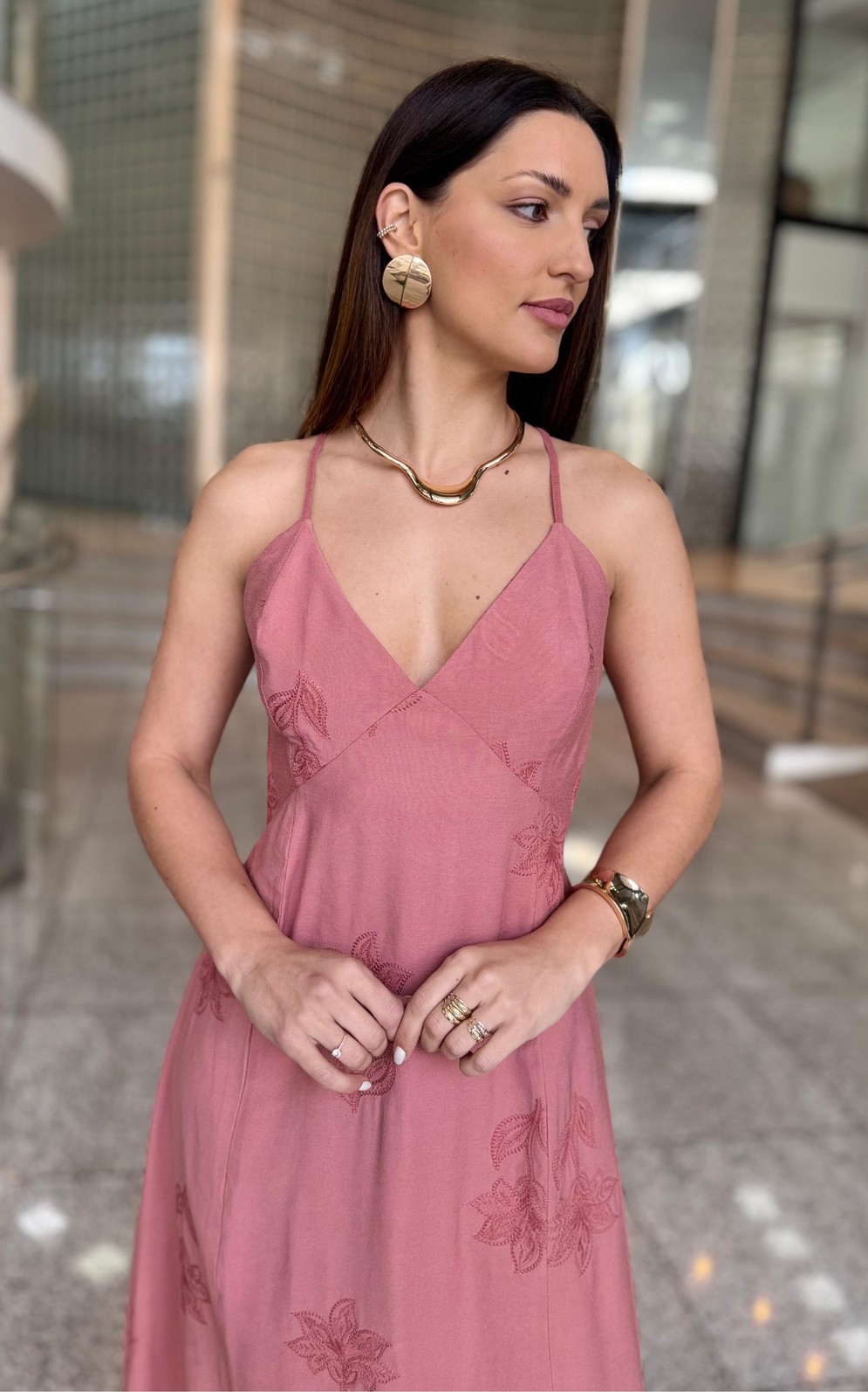 VESTIDO LONGO BORDADO FLORES GOIABA MY PLACE VESTIDO LONGO BORDADO FLORES GOIABA MY PLACE