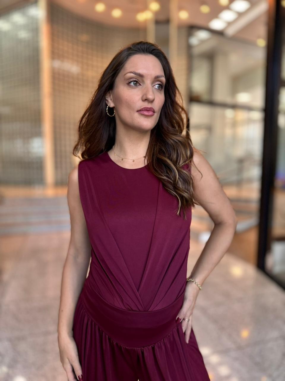 CONJUNTO CALCA E  BODY BORDO