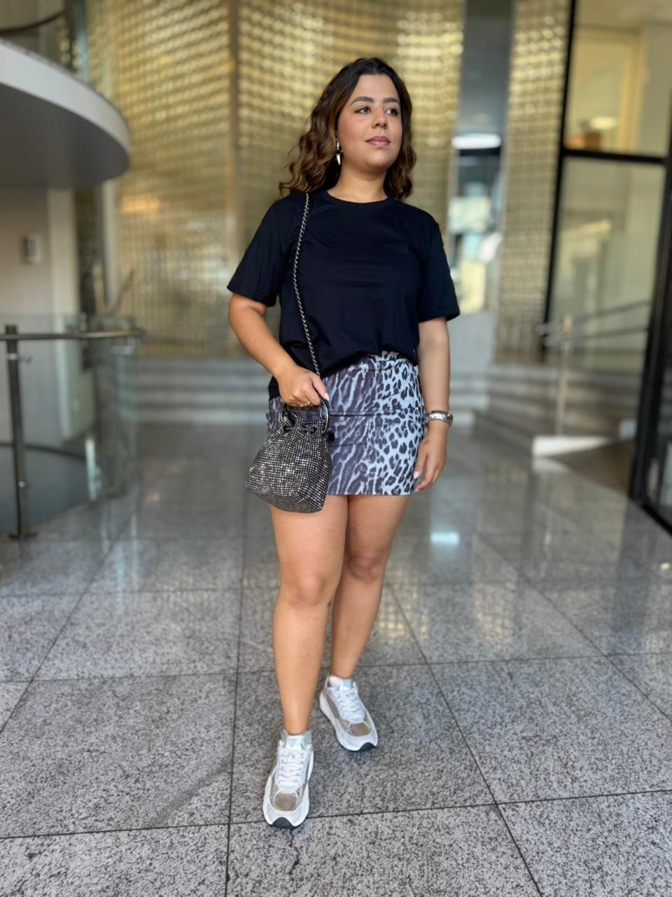 SAIA DORA  ONCA JOHN JOHN