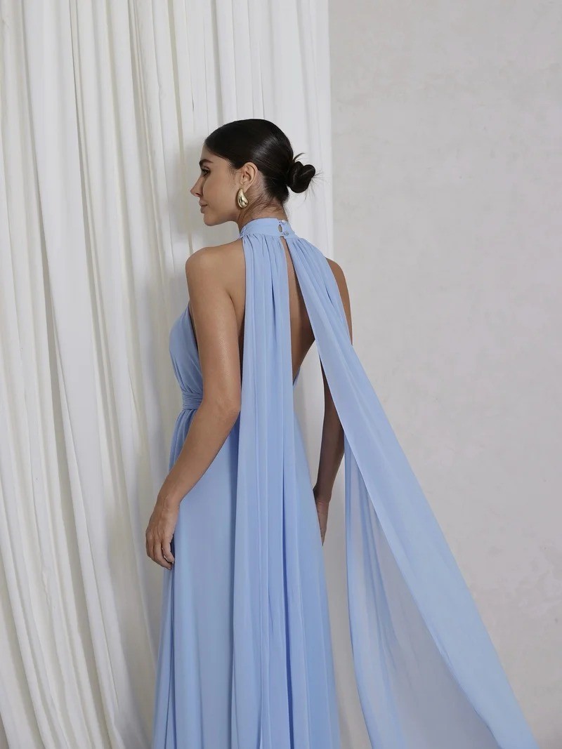 VESTIDO LONGO FRENTE ÚNICA AZUL CLARO VESTIDO LONGO FRENTE ÚNICA AZUL CLARO