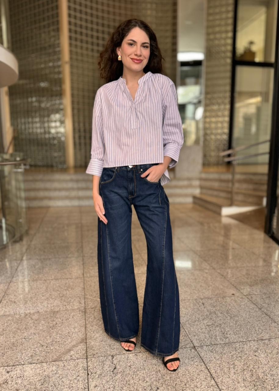 CALÇA JEANS RETA RECORTE LATERAL CINTURA ANIMALE CALÇA JEANS RETA RECORTE LATERAL CINTURA ANIMALE