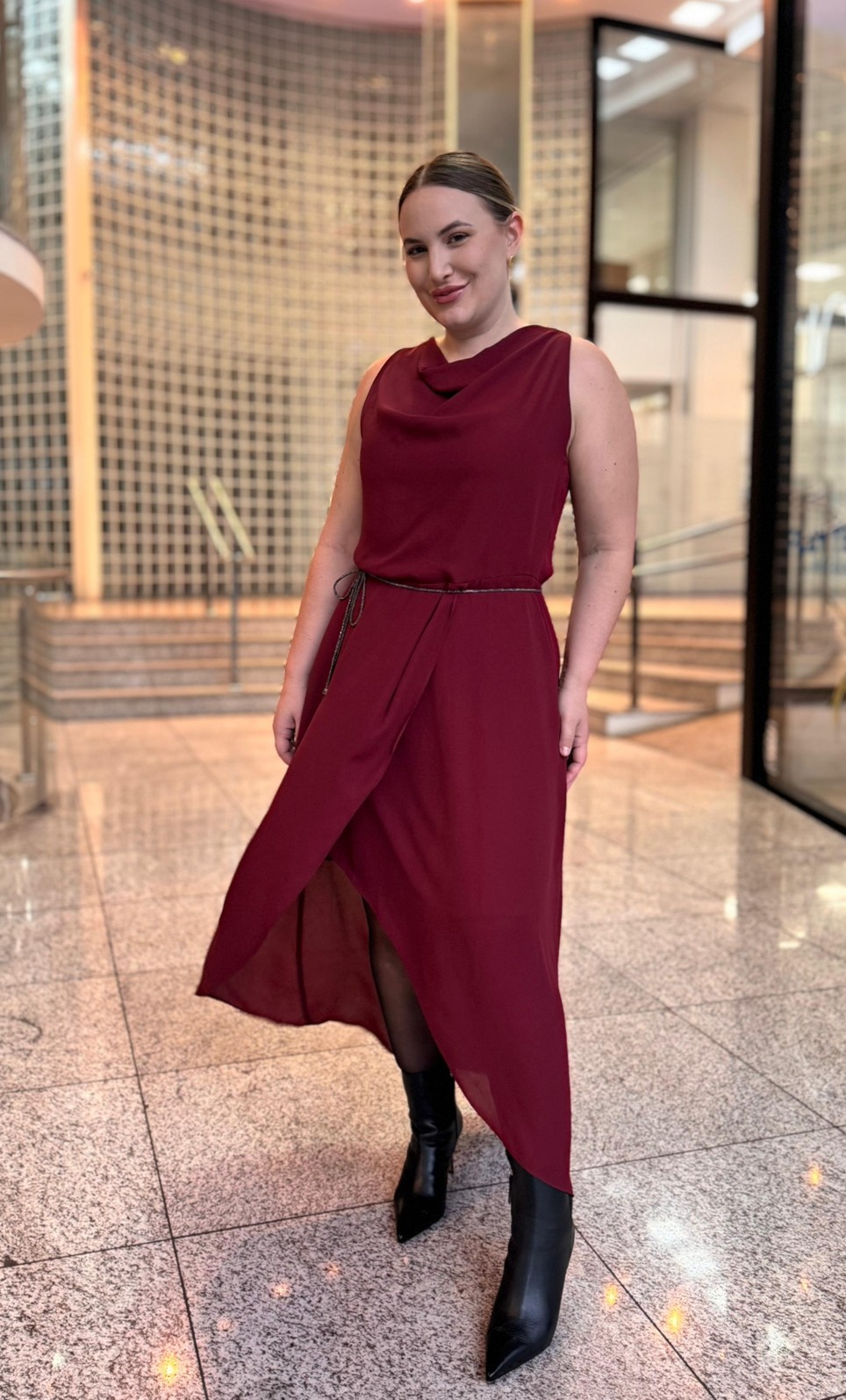 VESTIDO CAVA FRANCESA SEM MANGA LONGO BORDO MARIA VALENTINA