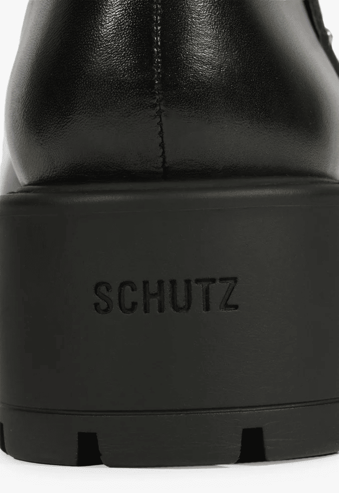 BOTA TRATORADA SABRINE CANO CURTO PRETA SCHUTZ BOTA TRATORADA SABRINE CANO CURTO PRETA SCHUTZ