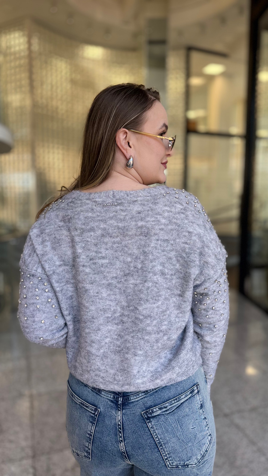 CARDIGAN ARI CINZA COM APLICAÇÕES JOHN JOHN CARDIGAN ARI CINZA COM APLICAÇÕES JOHN JOHN