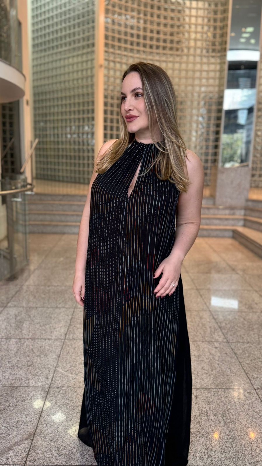 VESTIDO LONGO CAVA QUADRADA LISTRA COLOR ANIMALE VESTIDO LONGO CAVA QUADRADA LISTRA COLOR ANIMALE