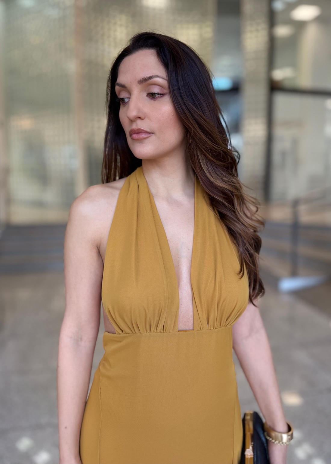 VESTIDO LONGO AMARELO SWIFT FORUM VESTIDO LONGO AMARELO SWIFT FORUM